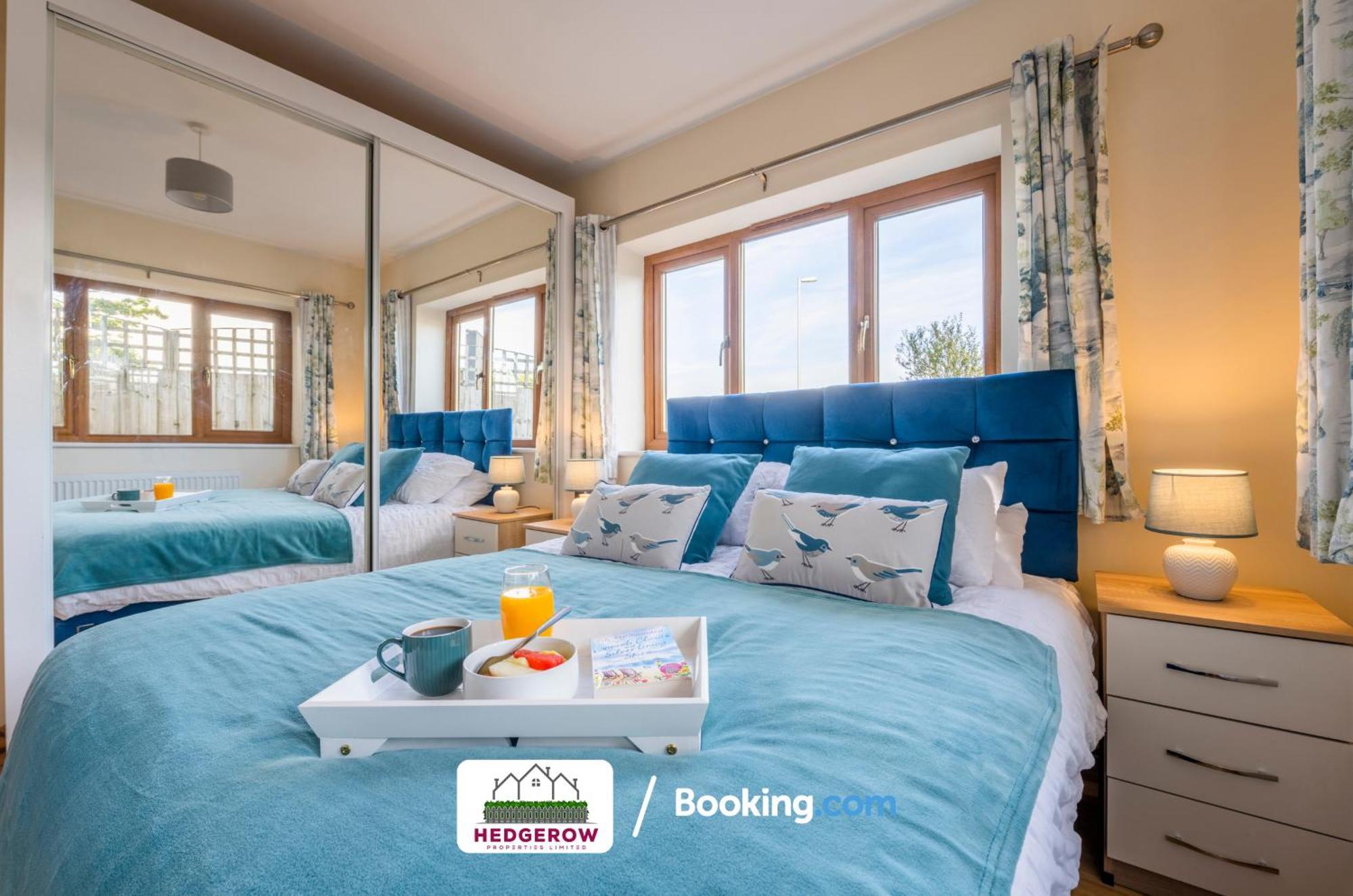 Secure 2-Bed Escape For 6 With Tranquil Garden L Special Deals L Last-Minute Deals L トルーロー エクステリア 写真