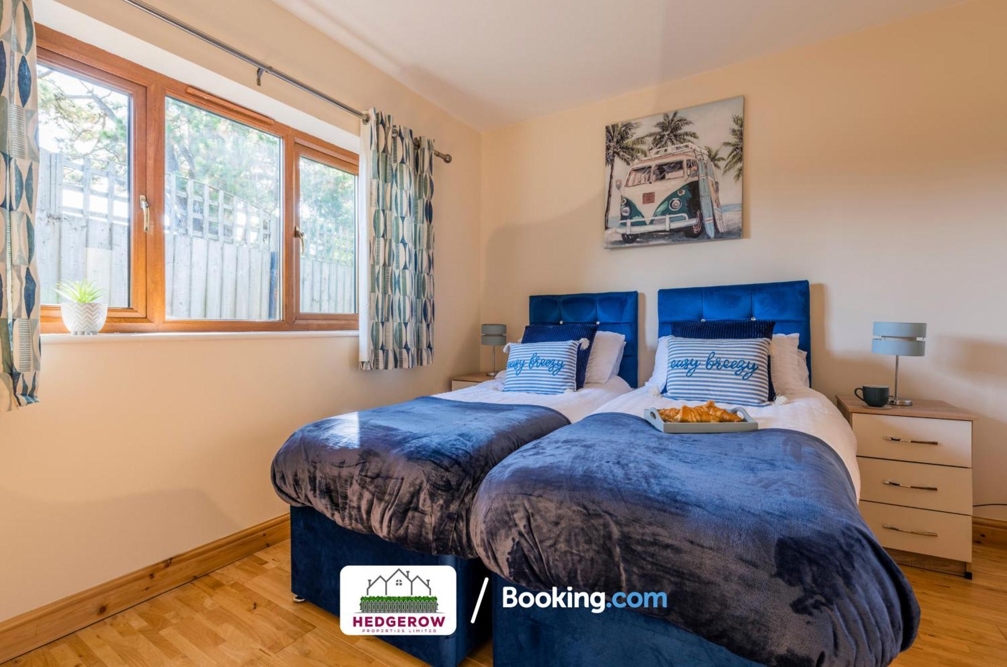 Secure 2-Bed Escape For 6 With Tranquil Garden L Special Deals L Last-Minute Deals L トルーロー エクステリア 写真