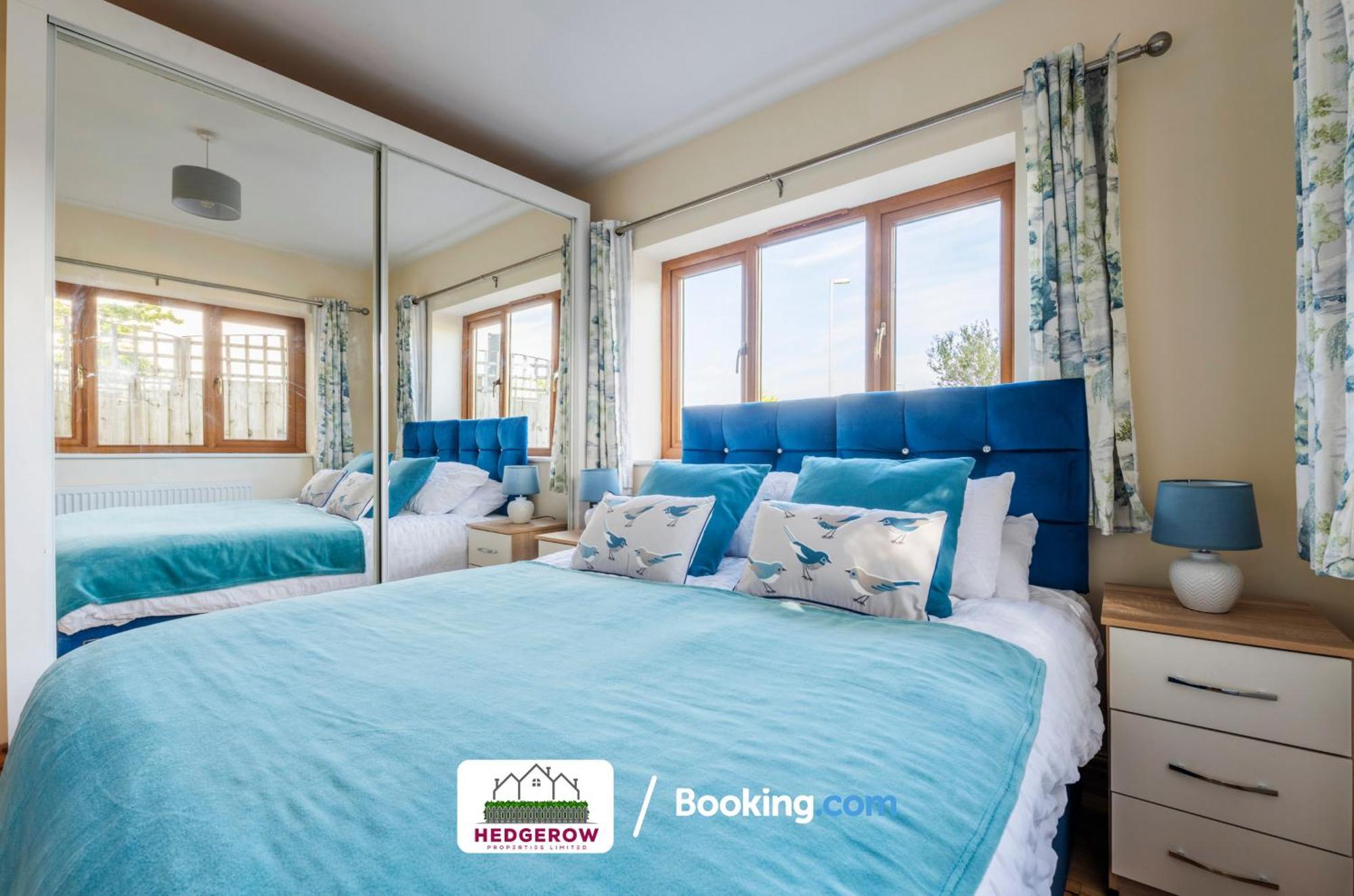 Secure 2-Bed Escape For 6 With Tranquil Garden L Special Deals L Last-Minute Deals L トルーロー エクステリア 写真